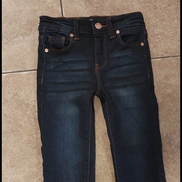 Toddler jeans size 4 (free shirt with order) - Picture 2 of 10